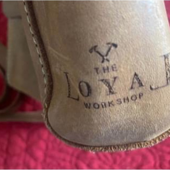 Loyal Leather Crossbody. Made by those rescued from trafficking. - Picture 3 of 4